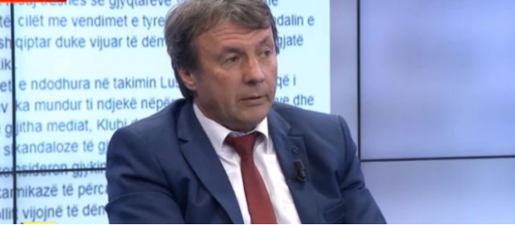Sherr në Gjirokastër, tifozët e Luftëtarit rrahin njeriun e afërt të Gole Tavos Sherr në Gjirokastër, tifozët e Luftëtarit rrahin njeriun e afërt të Gole Tavos