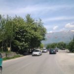 ‘Benzi’ del nga rruga pranë ‘Kordhocës’, plagoset 68-vjeçari nga Lazarati