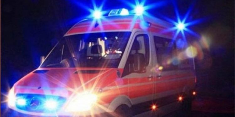  Aksident në Gjirokastër, makina përplas një grua